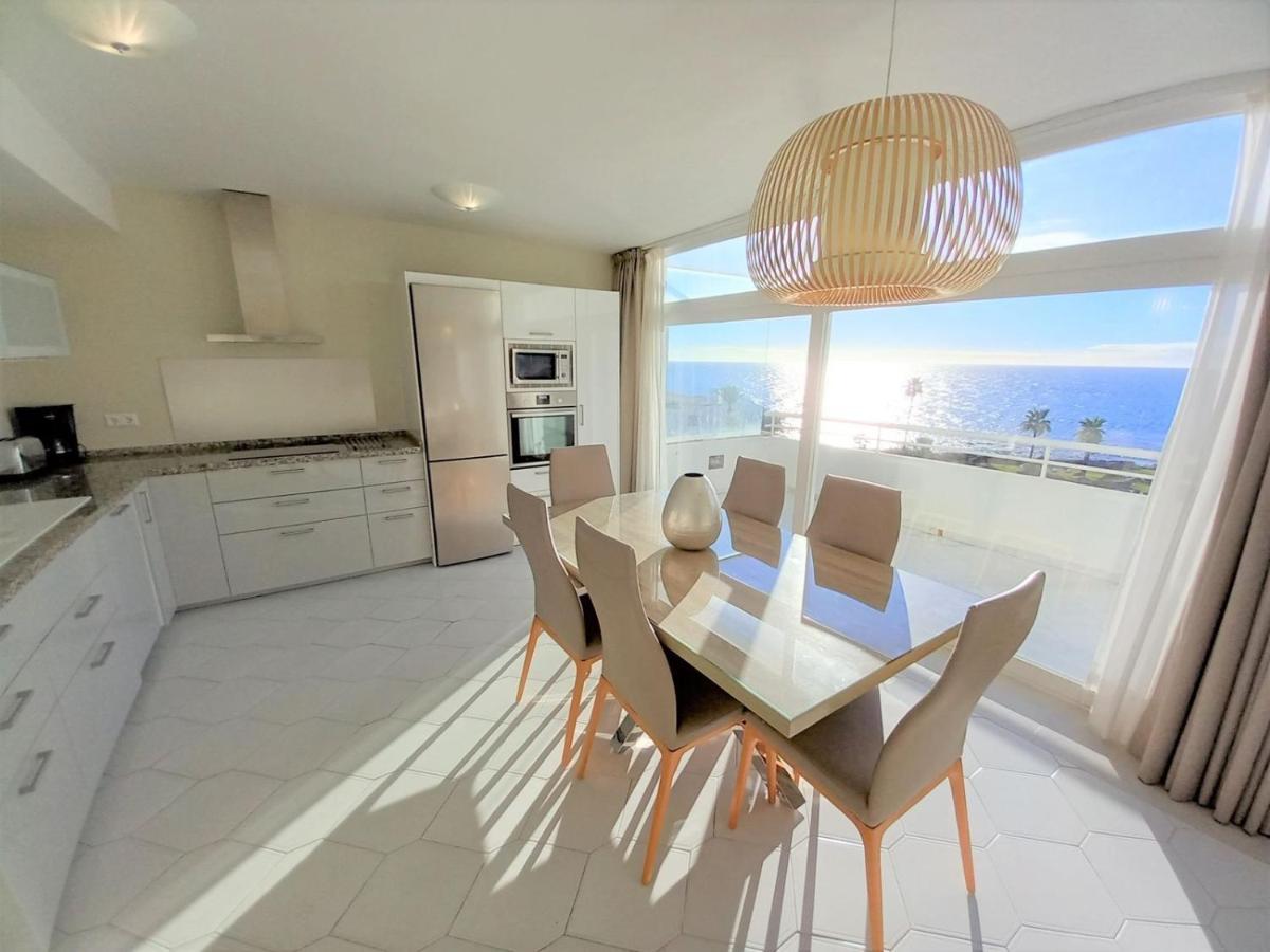Miraflores Beachfront Penthouse Sitio de Calahonda المظهر الخارجي الصورة